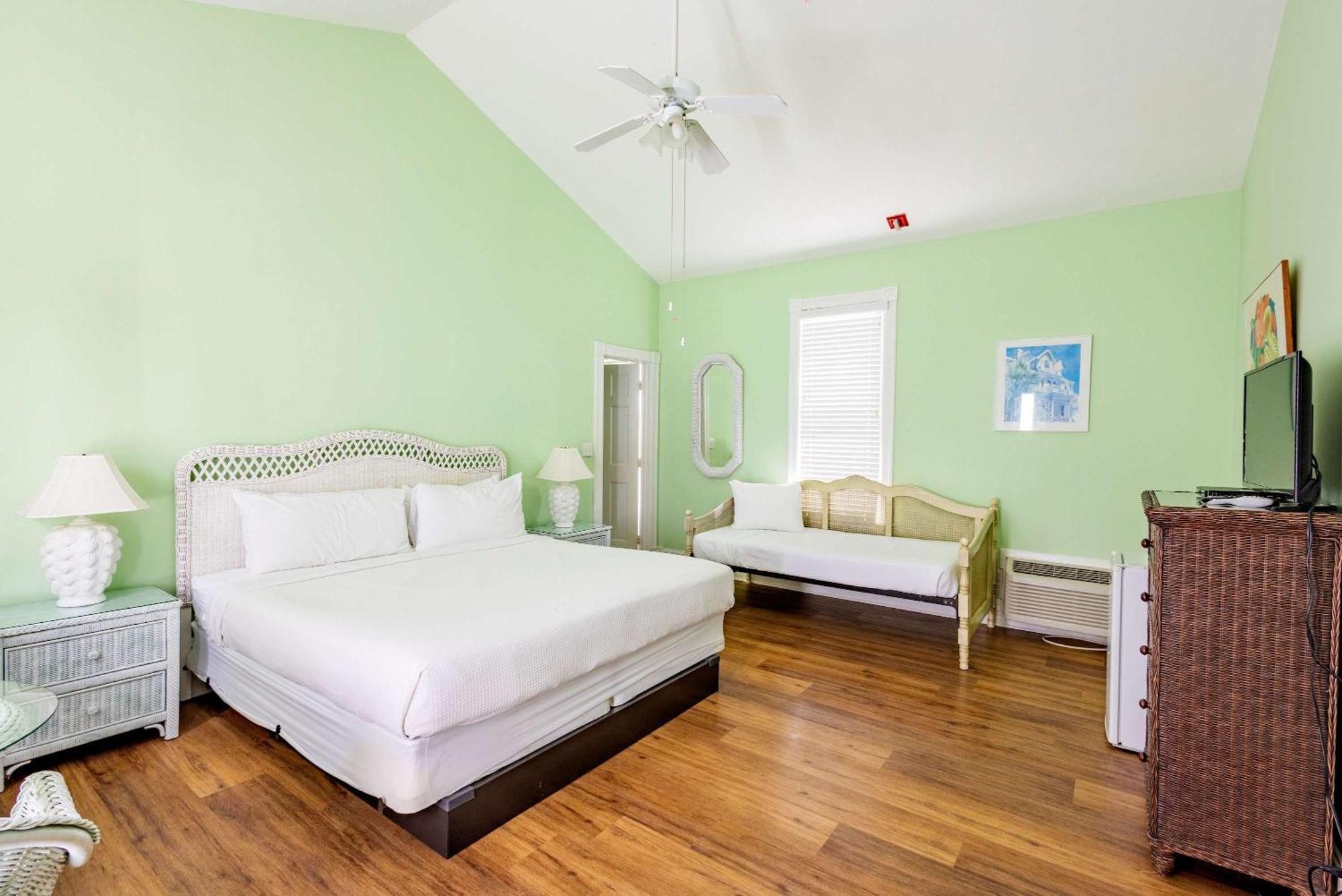 Hotel Deluxe King - Curry Mansion With Pool! Key West Esterno foto